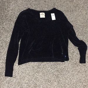 NWT Hollister Black Chenille Crop Sweater